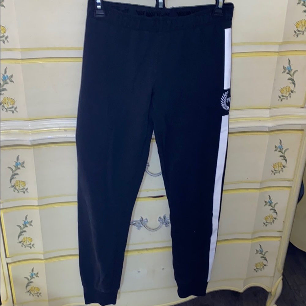 sweatpants